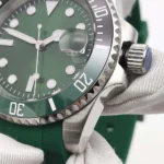Men's Green Dial Diver-Style Automatic Watch with Rubber Strap(Three Colors Available) - Image 7