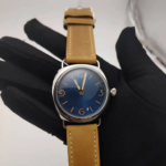 NH35 Waterproof luminous Watch - Image 4