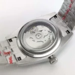 Classic Men's Automatic Watch- Stainless Steel Bracelet & Fluted Bezel(Three Colors Available) - Image 8