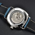 Radiant Blue Dial Timepiece - Image 4
