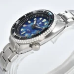 The Abyssal Camouflage Diver: A Fusion of Tactical Design and Mechanical Mastery - Image 4