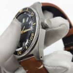 Men's Vintage Diver – Deep Blue Dial Automatic Watch with Leather Strap - Image 4
