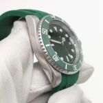 Men's Green Dial Diver-Style Automatic Watch with Rubber Strap(Three Colors Available) - Image 5