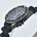Vintage-Inspired Diver Watch - Blue Dial & Gold Accents - Image 5