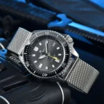 Men's Automatic Dive Watch with Black Dial & Mesh Strap - Image 5