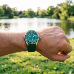 Men's Green Dial Diver-Style Automatic Watch with Rubber Strap(Three Colors Available) - Image 2
