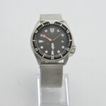 Timeless Diver's Watch with Mesh Strap