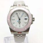 Chic Automatic Dive Watch with Pink Bezel