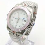 Chic Automatic Dive Watch with Pink Bezel - Image 2