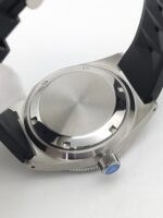 The Great Wave – Diver's Automatic Watch - Image 4