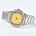 Golden Hour Sport: Integrated Automatic Watch - Image 4
