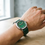 Retro Green Dial Mechanical Watch - Image 8