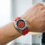 Diver's Automatic Watch with Orange Rubber Strap - Image 7