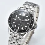 Men's Black Wave Dial Automatic Dive Watch - Image 4